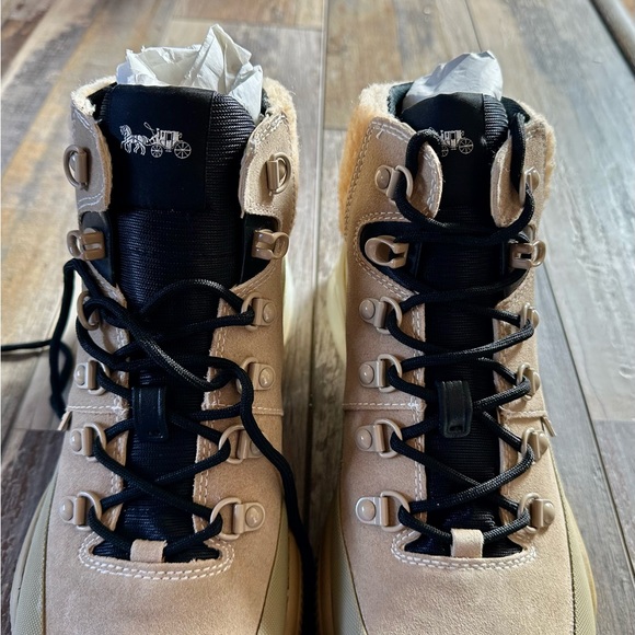 COACH HIKING BOOTS NWT KHAKI WOMANS SIZE 9  $298 - Picture 10 of 10